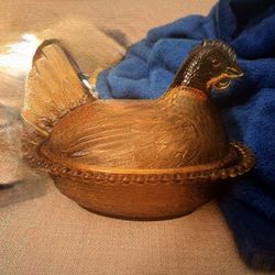 Vintage Indiana Glass Nesting Chicken