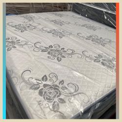 King Size Mattress/ Colchon