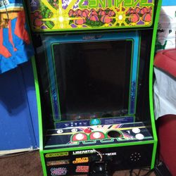 Old Arcade Game