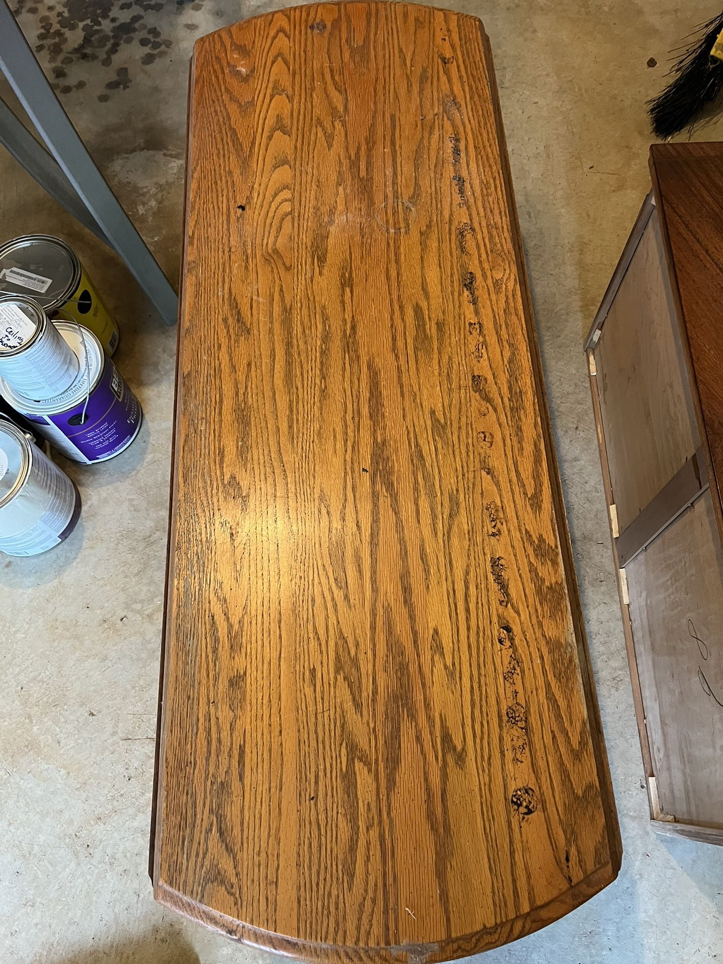 Oval Coffee Table With Two Leaves