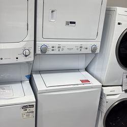 Gas washer/ dryer tower Frigidaire