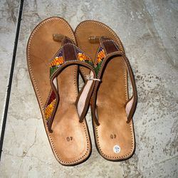 Leather Flats With Unique Design 