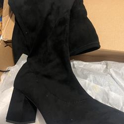 Black Thigh Heeled Boots