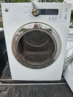 Ge 24 inch electric dryer works good 30 day