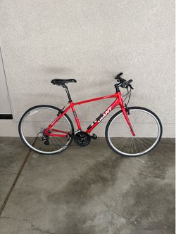 Giant Rode Bike