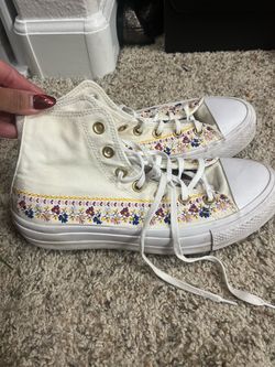 Converse women 8.5