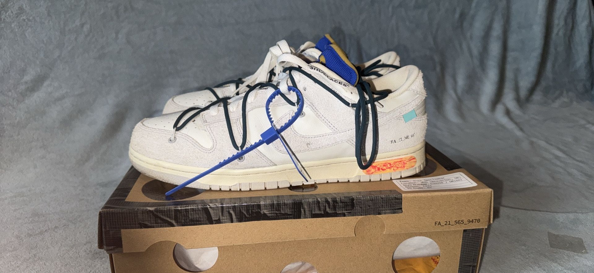 Nike Dunk Low x Off-White ( Real Pair ) 