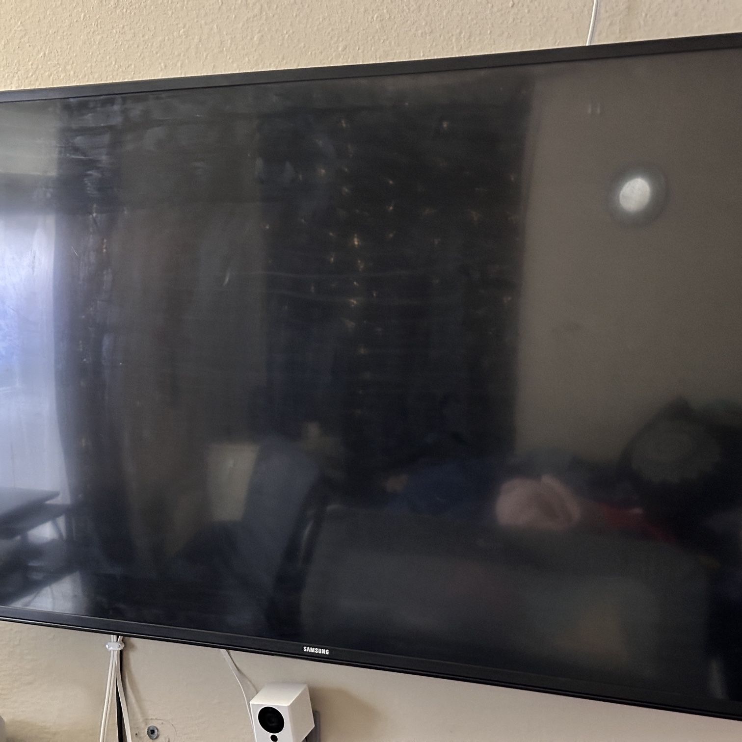 Samsung 48” smart 4k TV - $75