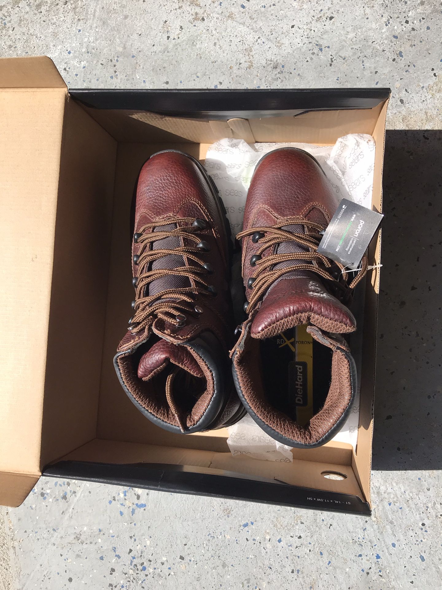 Mens Boots Size 9 Brand New