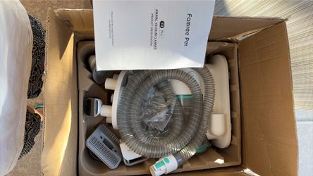 Pet grooming kit and vaccum
