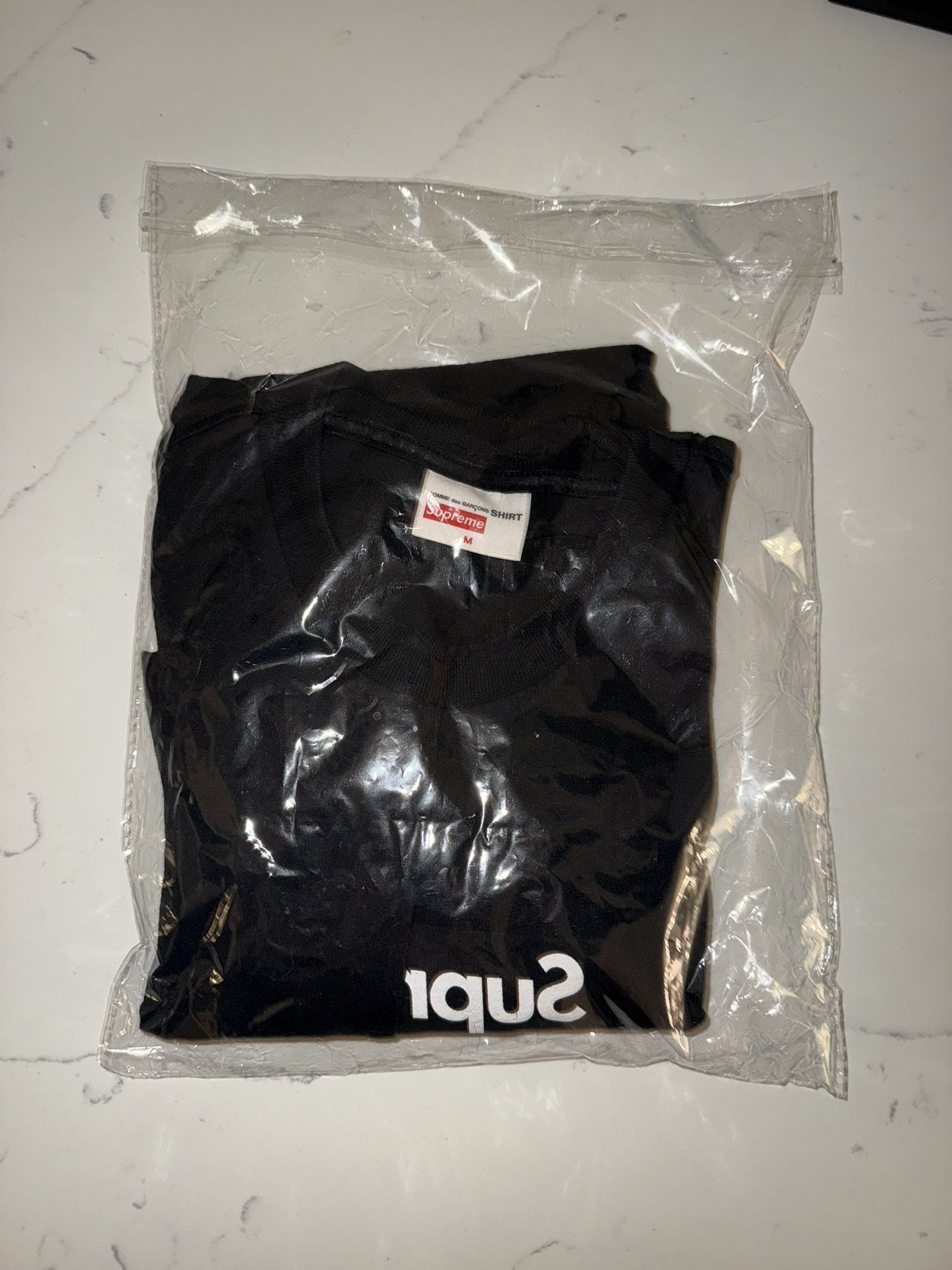 Supreme Split Box Logo