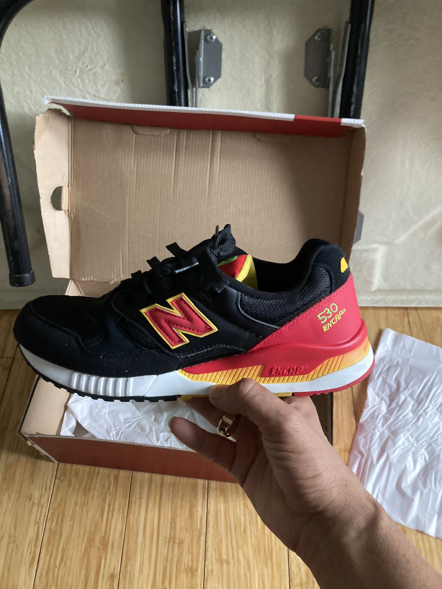 New Balance Size 9.5