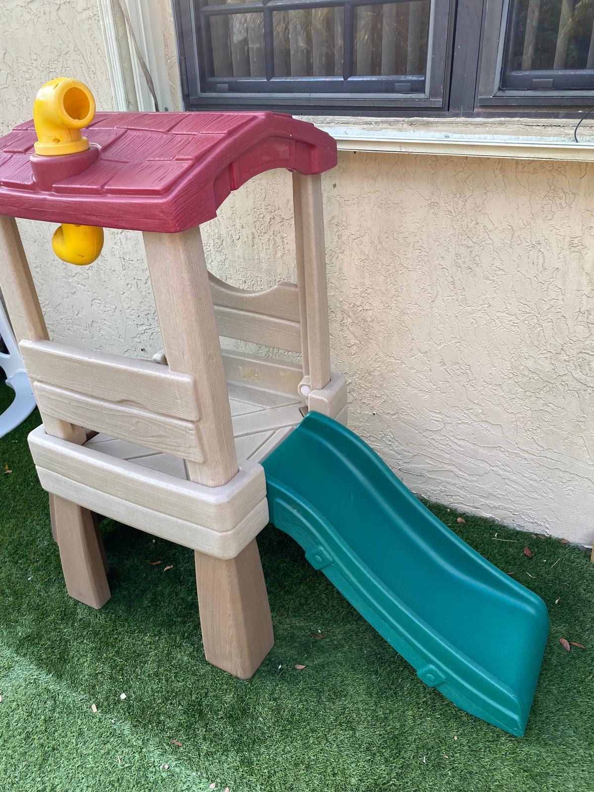 Toddler Lookout Treehouse With Slide - Delivery Available for a Fee - See My Other Items 😀