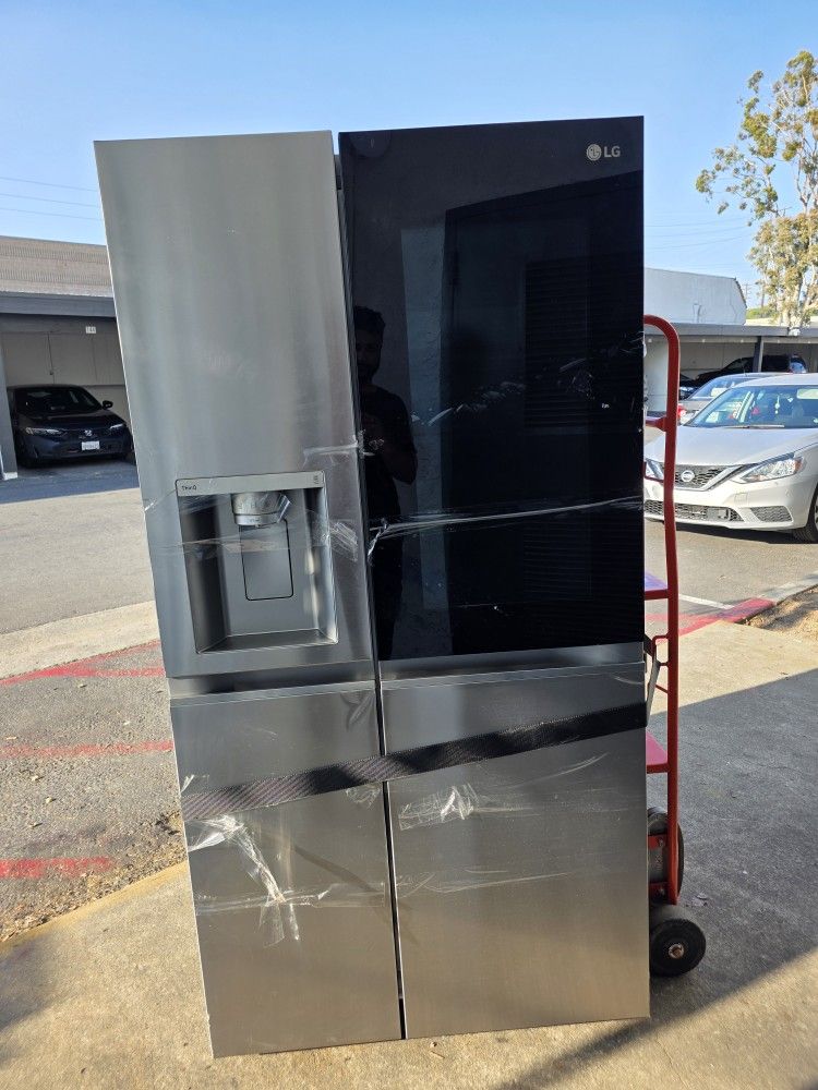 LG Fridge Must Go Today, Does Not Fit In Apartment