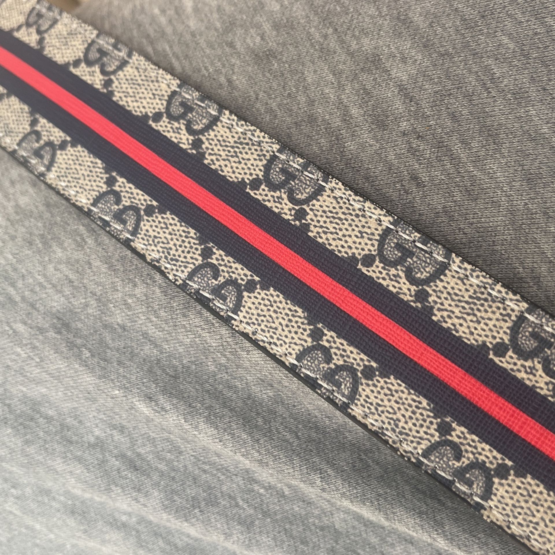 Authentic Gucci Belt fits size 48/120 L-XL fits pants size 34-38 for Sale  in Snohomish, WA - OfferUp