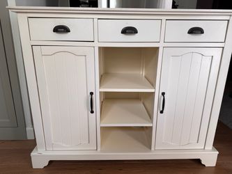 White Cabinet