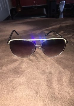 Foster Grant aviator sunglasses