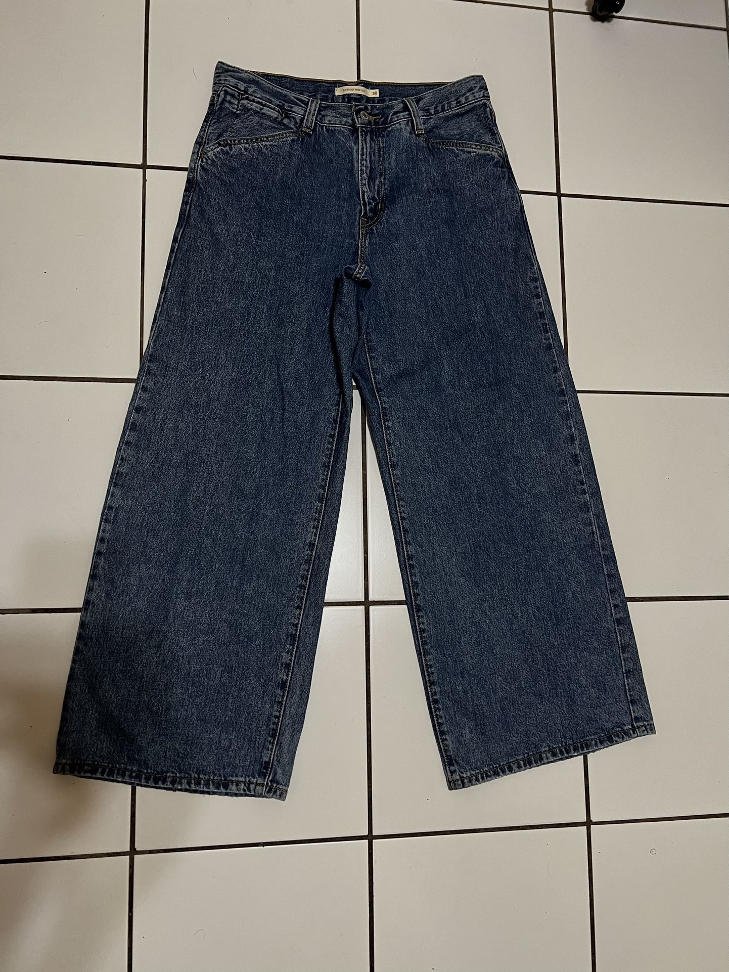 levi jeans