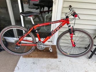 Trek Small Mountain Bike 16.5” Frame / 26” Wheels - Professionally Tuned