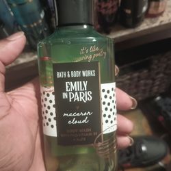 ALL NEW Macaron Cloud EMILY IN PARIS Body Wash Gel 10 oz Bath & Body Works