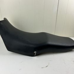 1986 Yamaha FZX700 Fazer Seat