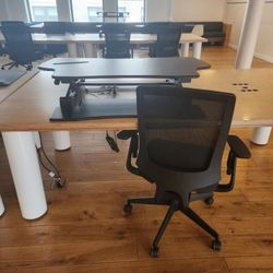 Adjustable Rolling Office Chair