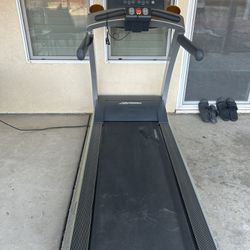 Treadmill For sale!