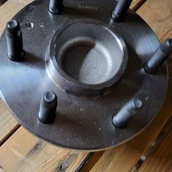 1999---2006 Chevy Silverado, Tahoe/GMC Sierra, Yukon Front Wheel Hub" 2x4