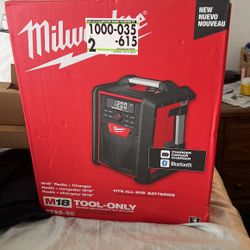 Brand New Milwaukee Job Site Speaker Never Opened!!! 