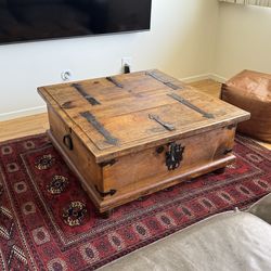 OBO ‼️ Rustic Solid Wood Trunk Coffee Table w/ Storage