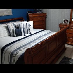 King  Size Sleigh Bed