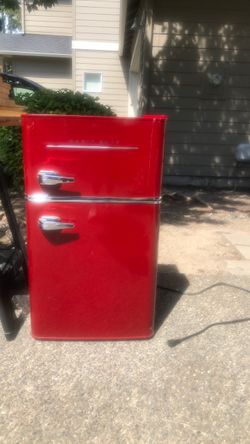 Mini refrigerator/freezer