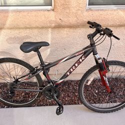 Trek Mountain Bike