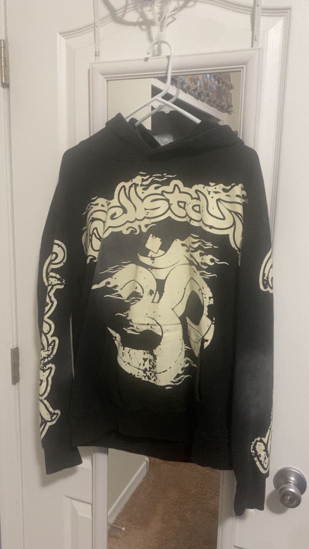 Hellstar Hoodie black and white