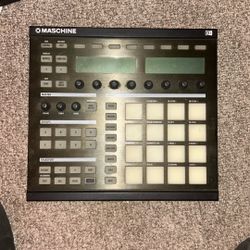 Native Instruments Maschine MKI MIDI Controller