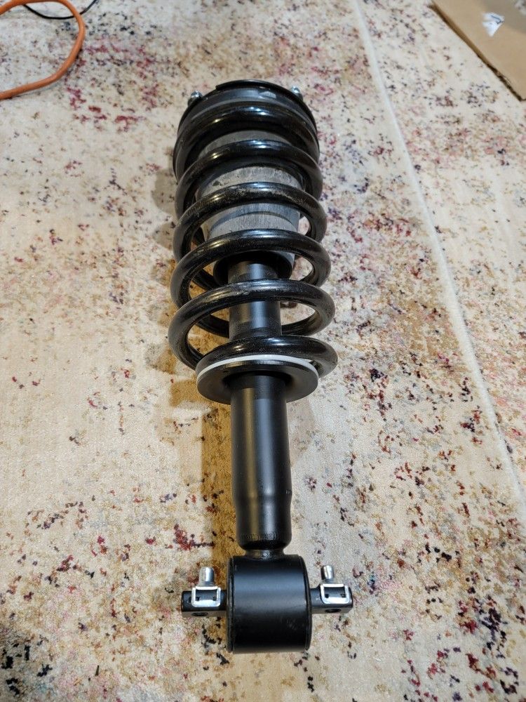 07-13 SILVERADO/SIERRA STRUT WITH COIL SPRING