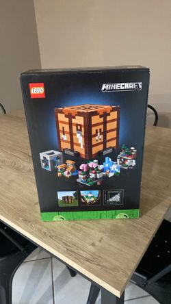 LEGO Minecraft The Crafting Box Set