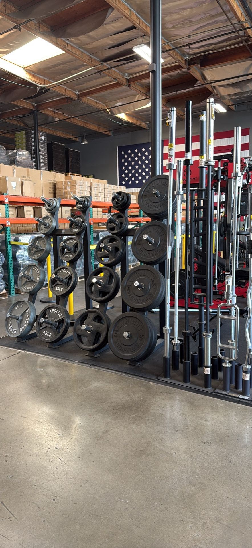 Olympic Plates – Olympic Bar – Bumper Plates – Home Gym – Squat Rack – Rubber Flooring – Dumbbells