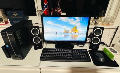 Acer Desktop PC Setup with Monitor and Speakers