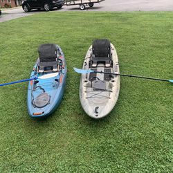 2 kayaks 
