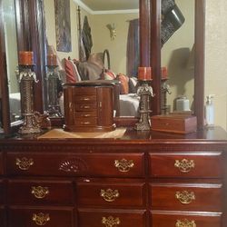 King Bedroom Set