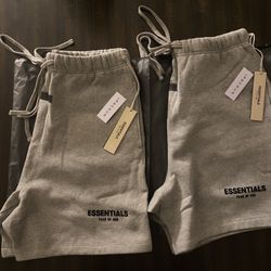 Essentials Fog Dark Oatmeal Shorts