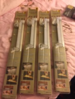 New in box linkable undercabinet portable light, 23 inch