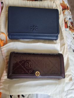 Cross wallet tory burch