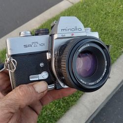 Minolta SRT-101 (1970's) w/MD 50mm F1.7 WORKS PERFECTLY!