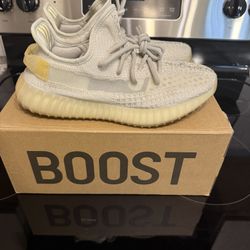 Yeezy Boost 350