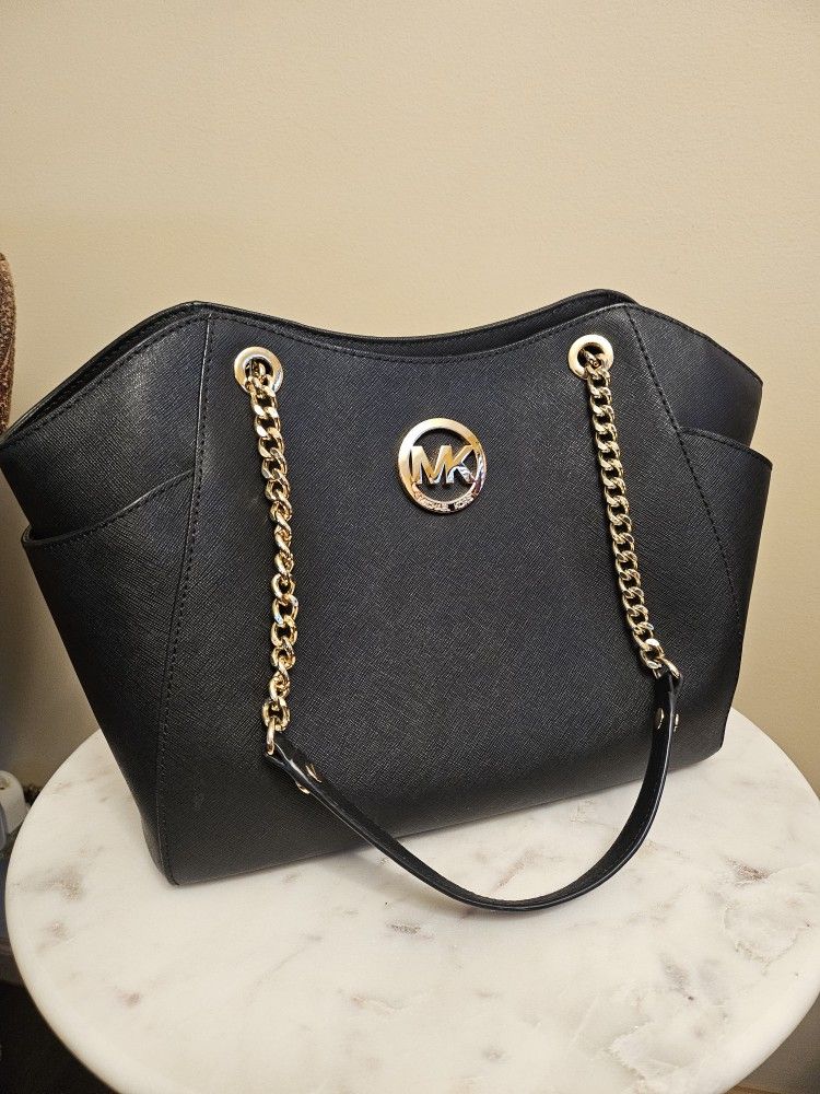 Michael Kors Chain Bag 