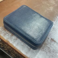 Make up case or just a case in general  7 Available 