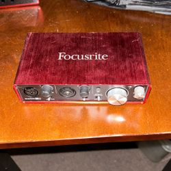 Focusrite Scarlett 2i2 Audio Interface
