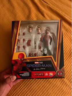 MAFEX Friendly Neighborhood Spider-Man